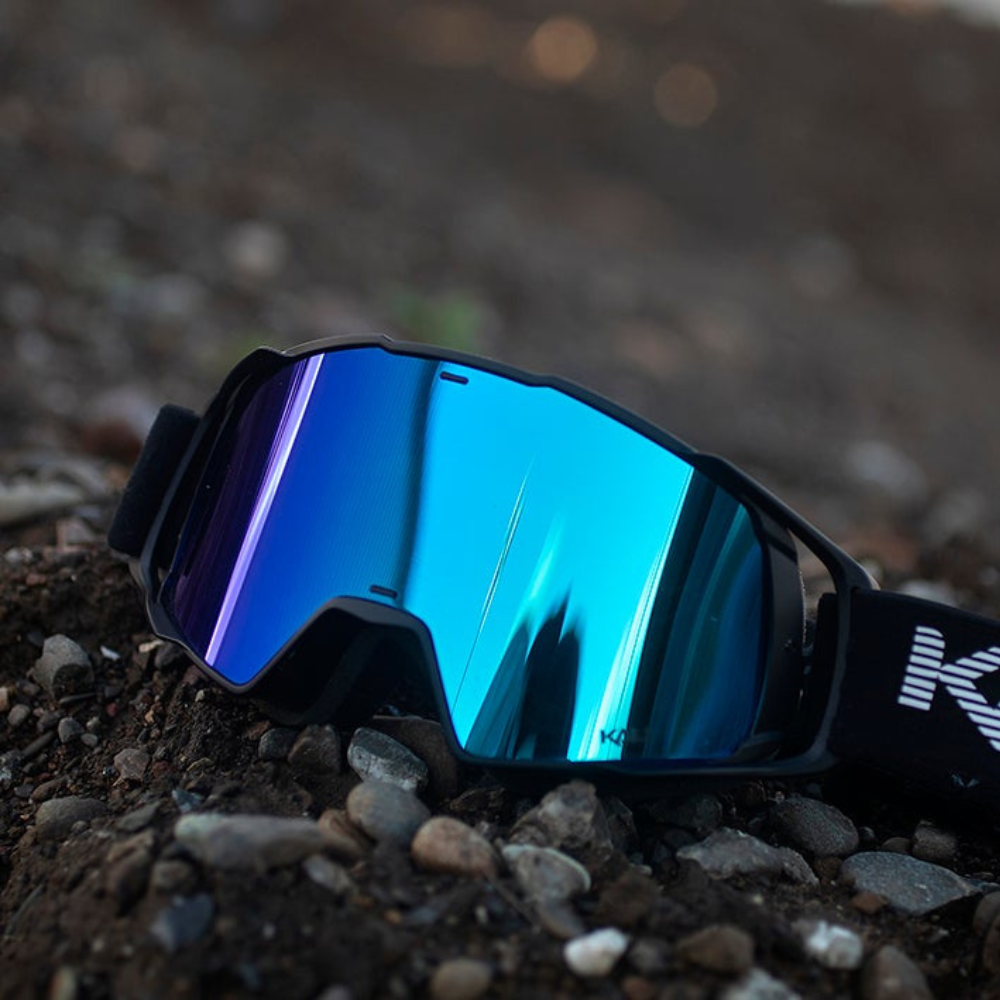 GOGGLES